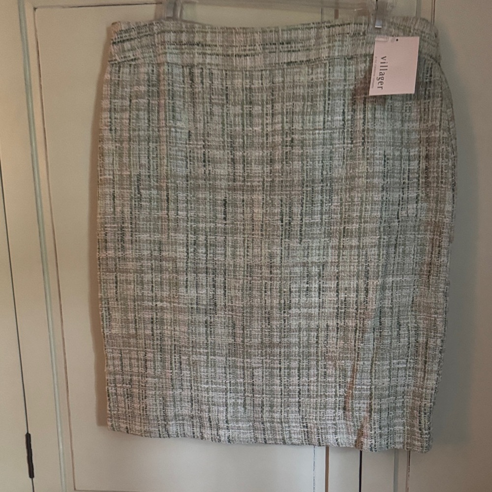 Villager- Liz Claiborne company Tweed Pencil Skirt - Cream and Gray